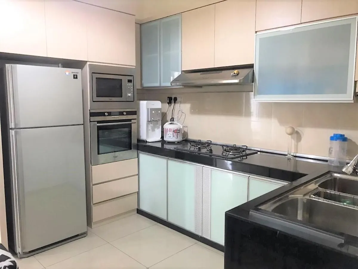 Oyo 90476 Casa Azlinda Muslim Homestay I Johor Bahru Malaysia