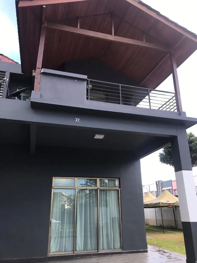 Hotell Oyo 90476 Casa Azlinda Muslim Homestay I Johor Bahru