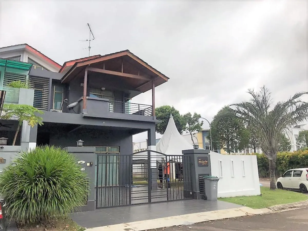 Hotell Oyo 90476 Casa Azlinda Muslim Homestay I Johor Bahru